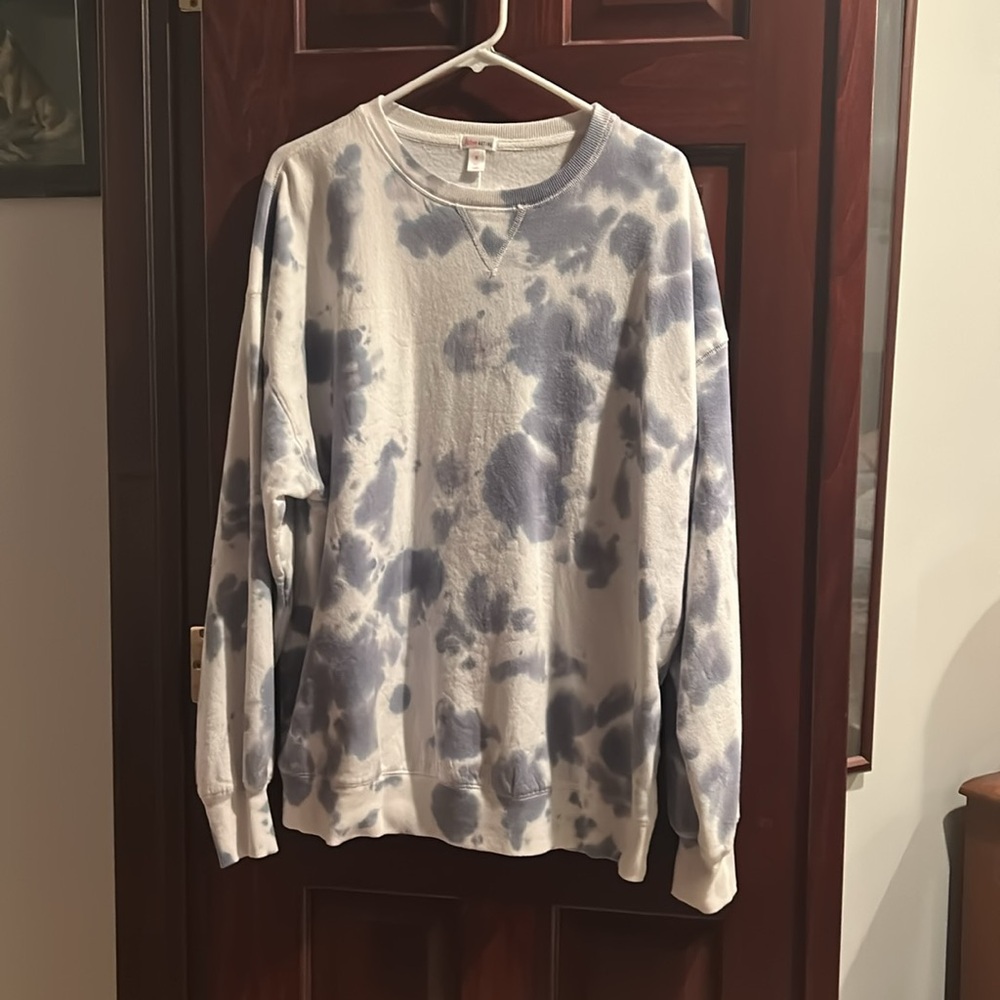 Flirtitude tie dye oversized sweatshirt NWOT medium